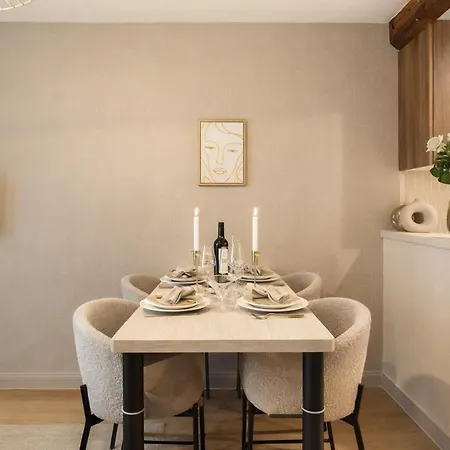 Ideal Family - Apartman Párizs